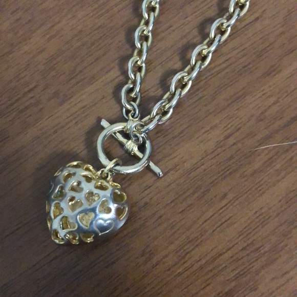 Gold heart chain necklace - Picture 5 of 5